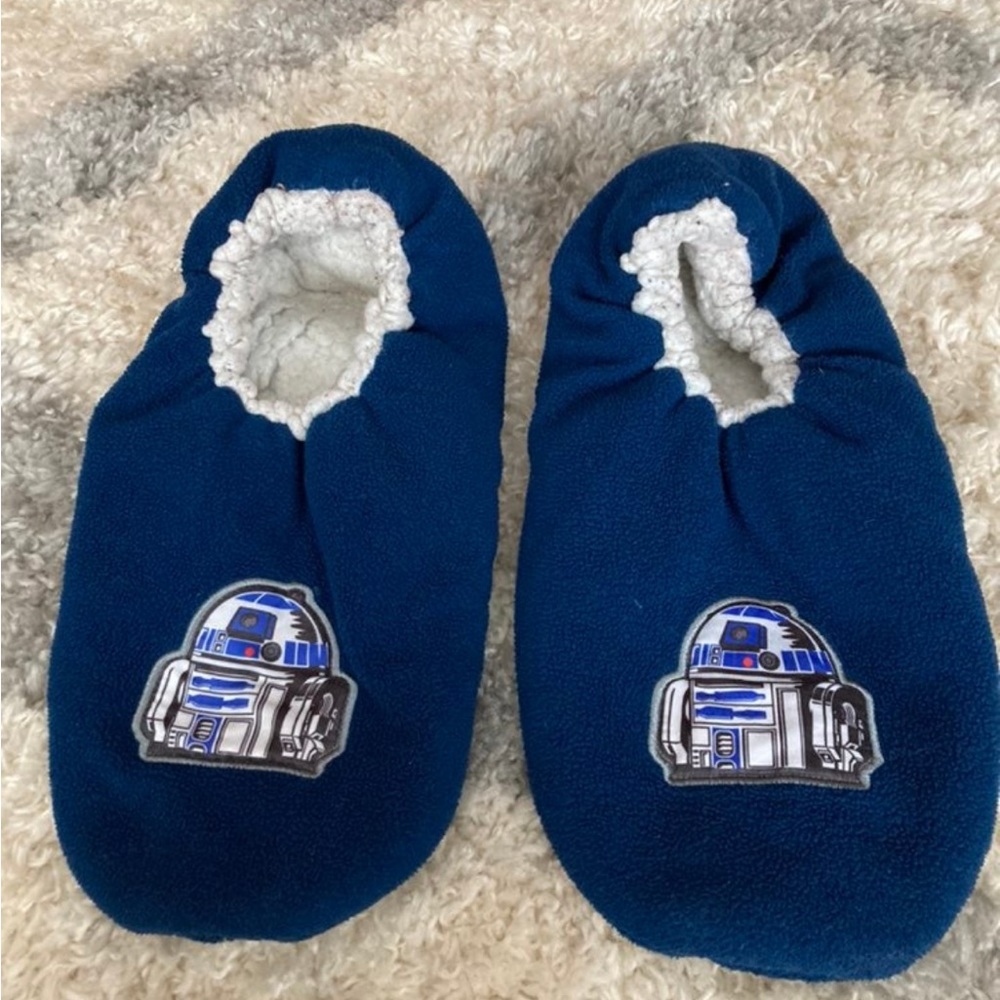 - Star Wars slippers size 8.5